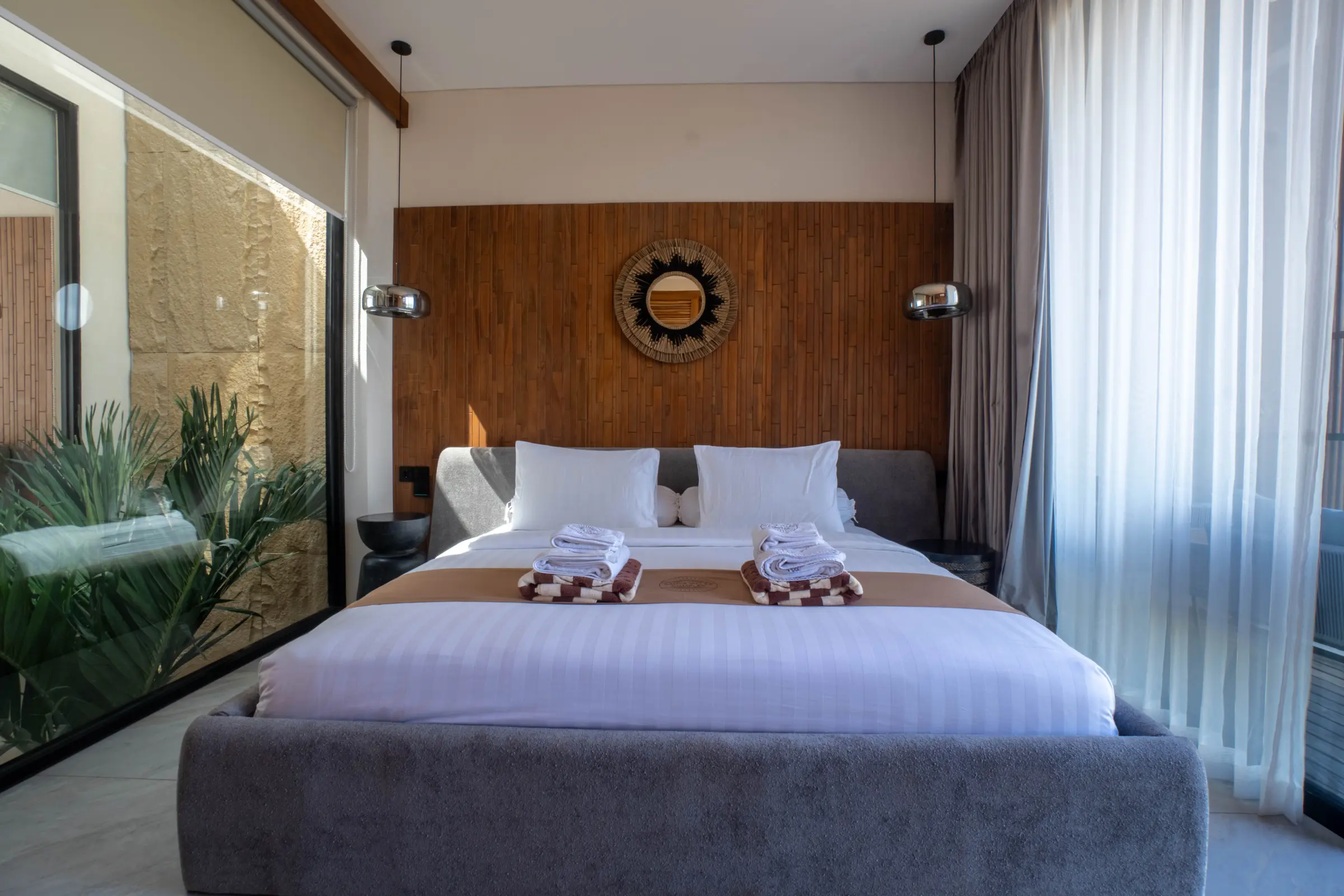 Villa with Ocean View and Rooftop at Rahya Villas