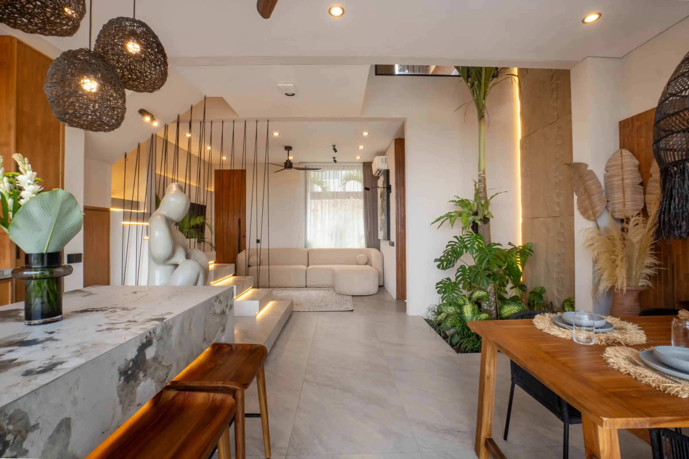 Villa with Ocean View and Rooftop at Rahya Villas